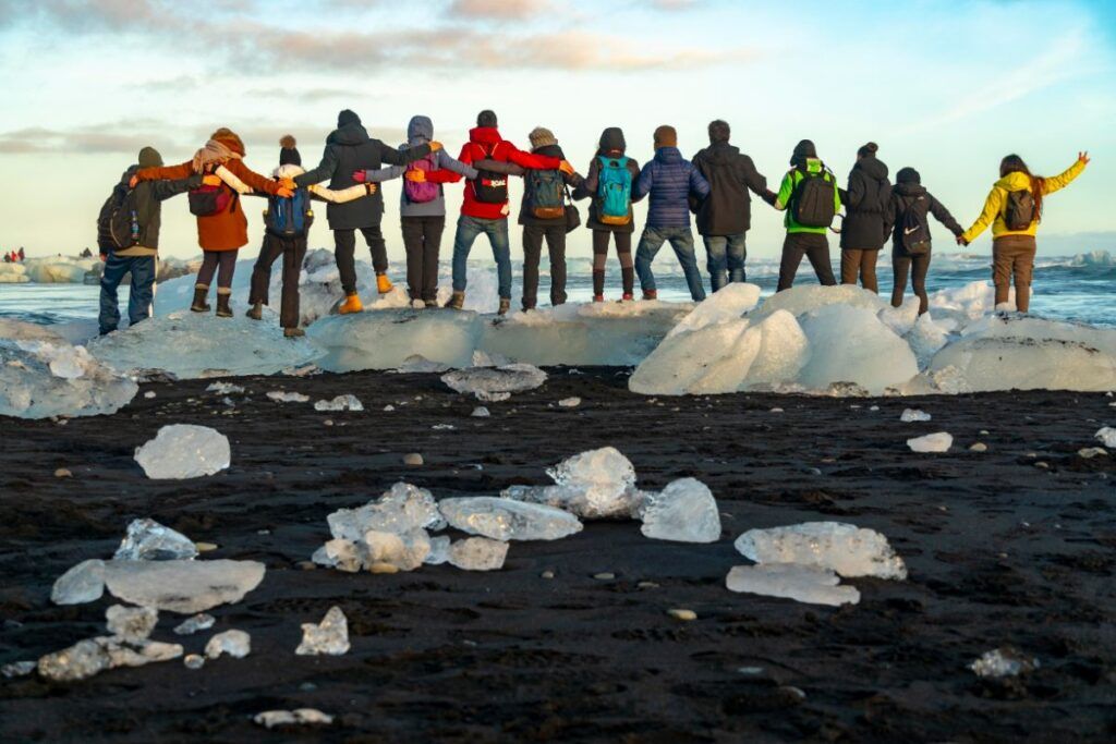 Gruppo di viaggiatori in Islanda